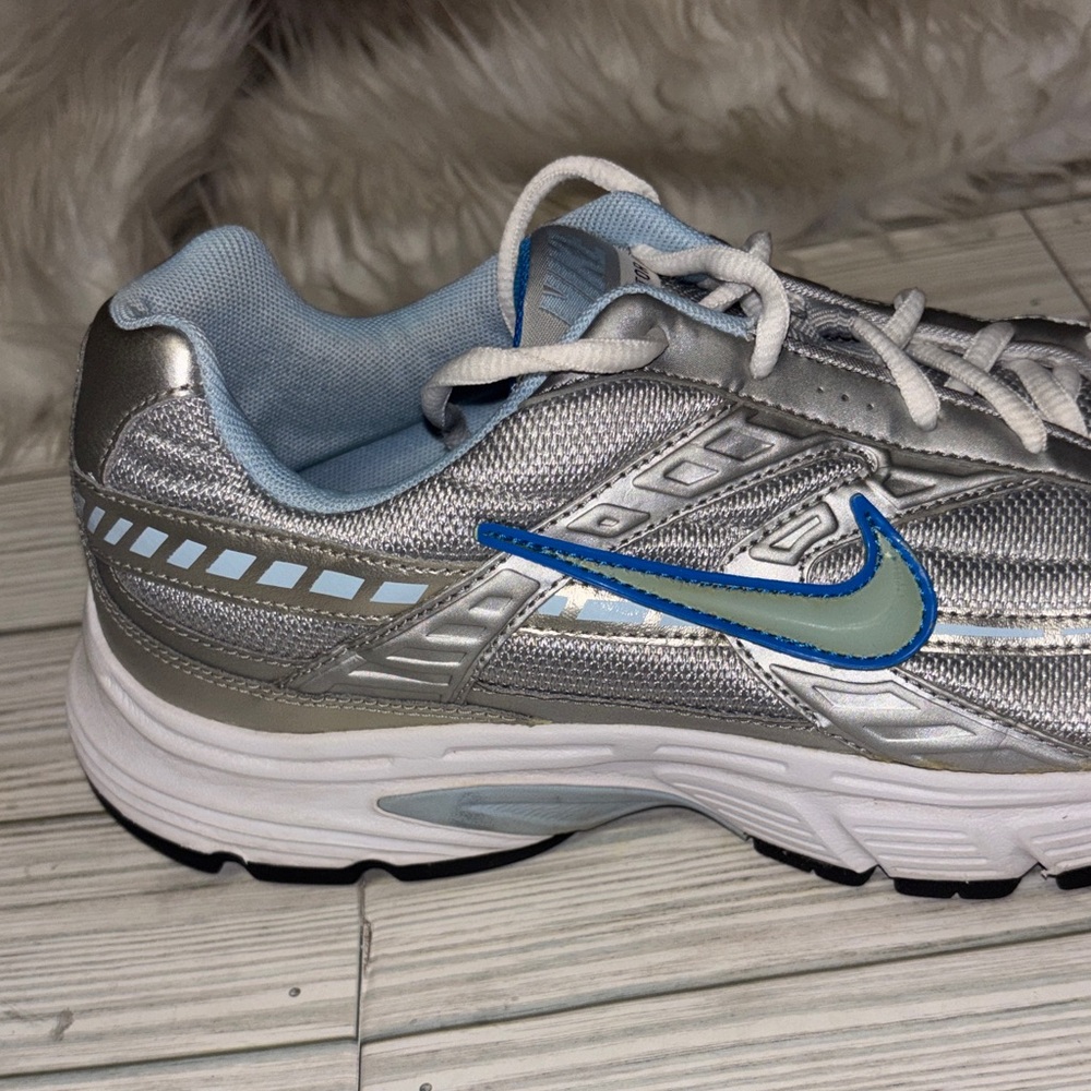 Nike Initiator Metallic Silver Ice Blue Sneakers Athlesuire Women’s Size 10 - Picture 4 of 10